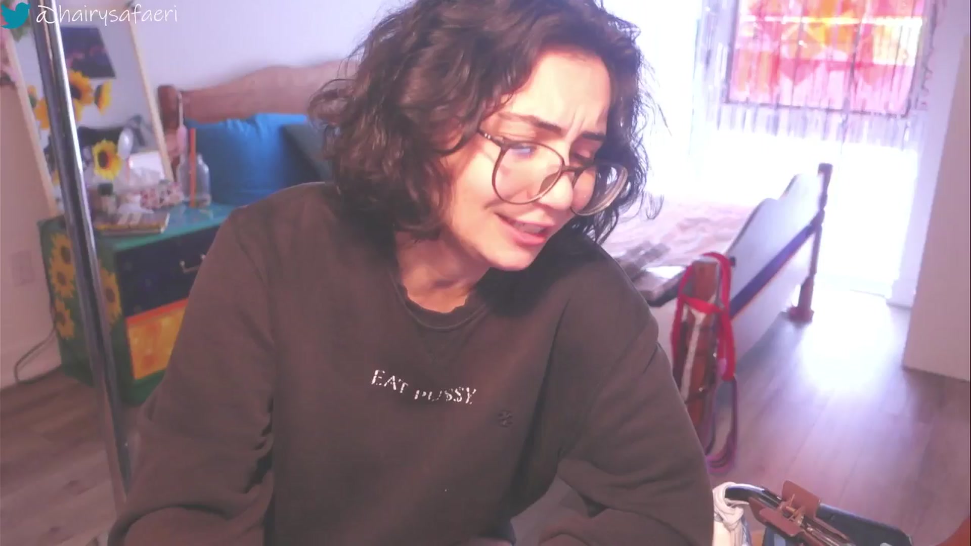 Gallery image thumbnail from HairySafaeri's myfreecams stream on, 04/16/2025, 15:09 image 19 of 20