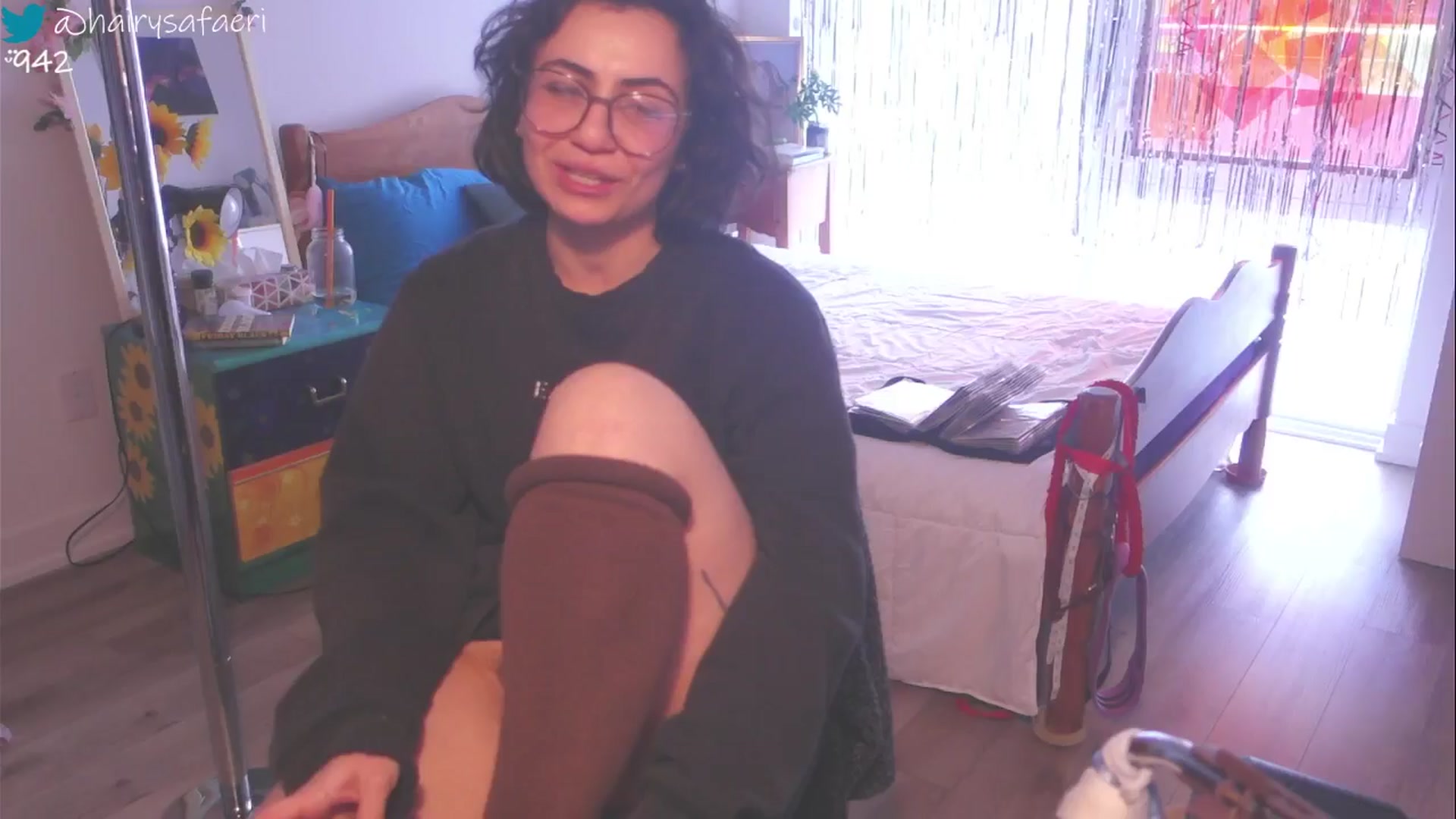 Gallery image thumbnail from HairySafaeri's myfreecams stream on, 04/16/2025, 16:45 image 3 of 20