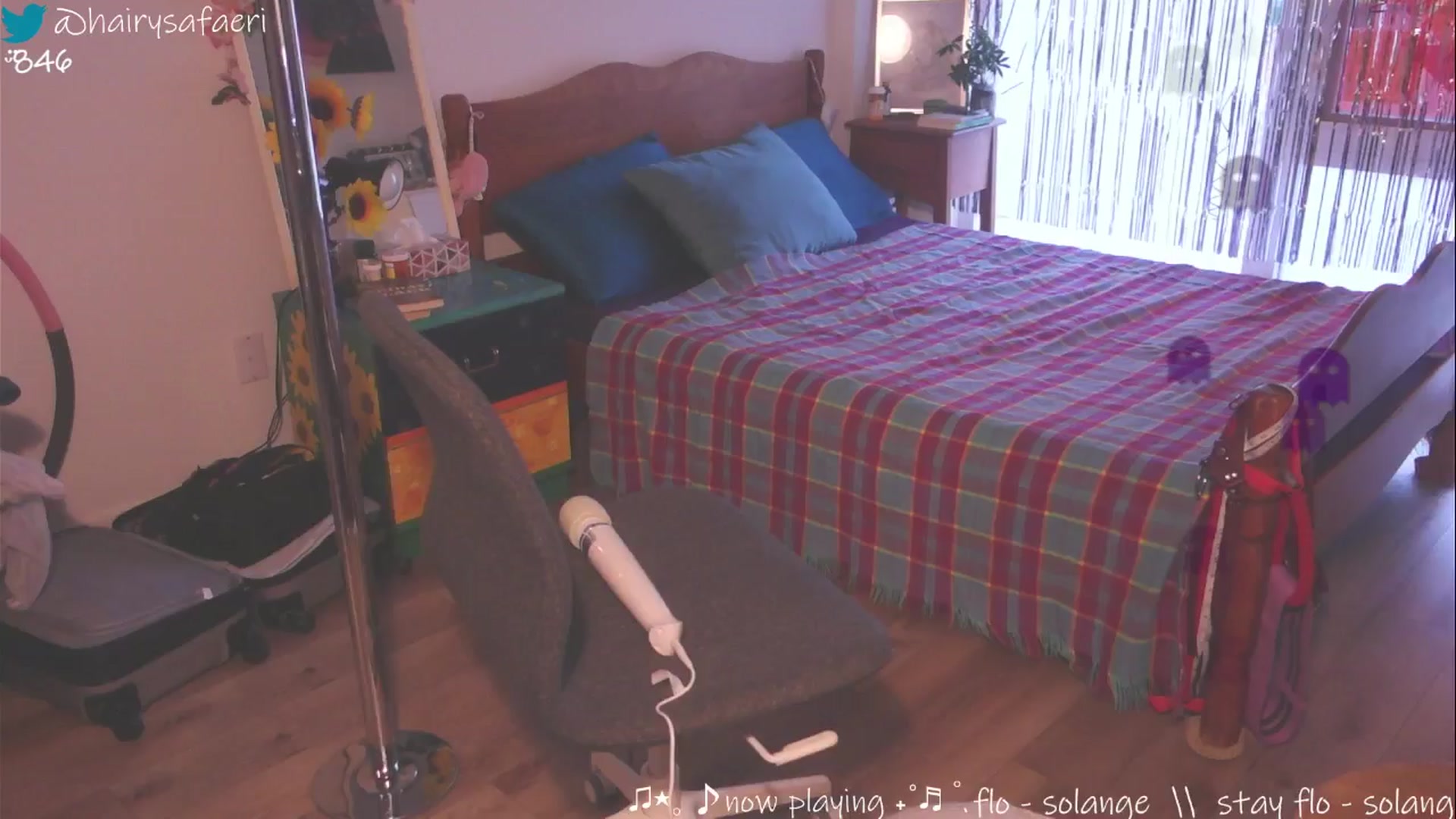 Gallery image thumbnail from HairySafaeri's myfreecams stream on, 04/21/2025, 23:30 image 9 of 20