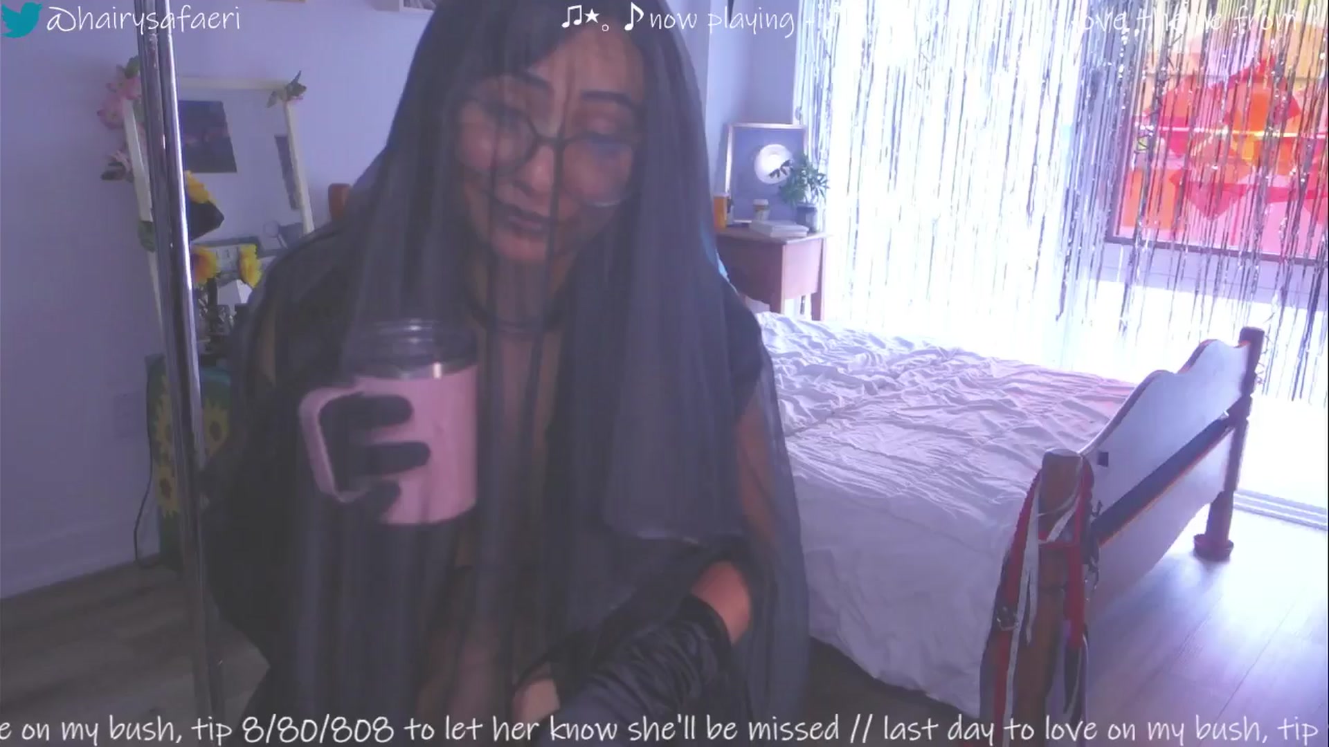 Gallery image thumbnail from HairySafaeri's myfreecams stream on, 05/24/2025, 21:24 image 3 of 20