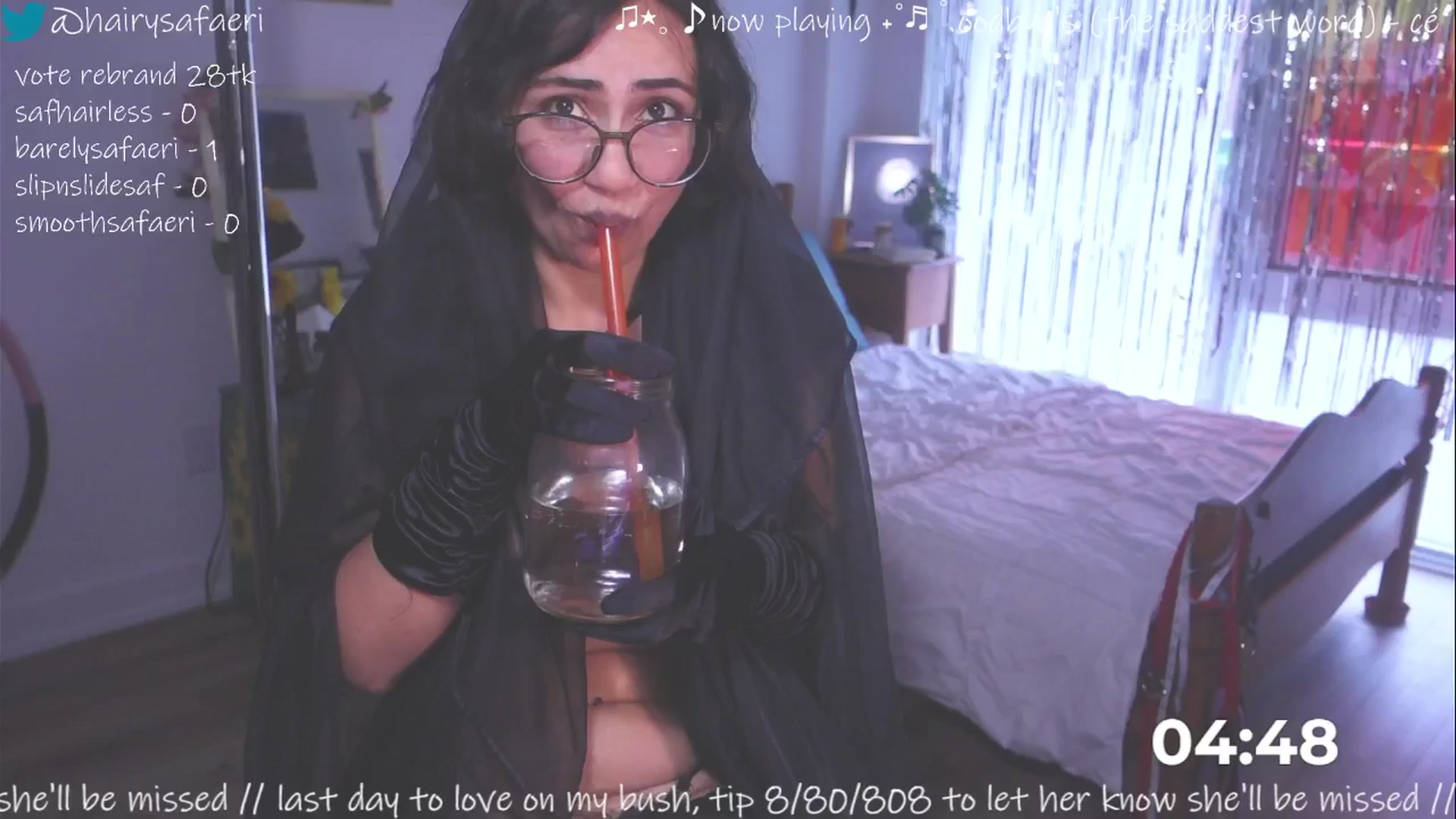 Gallery image thumbnail from HairySafaeri's myfreecams stream on, 05/24/2025, 22:44 image 3 of 20
