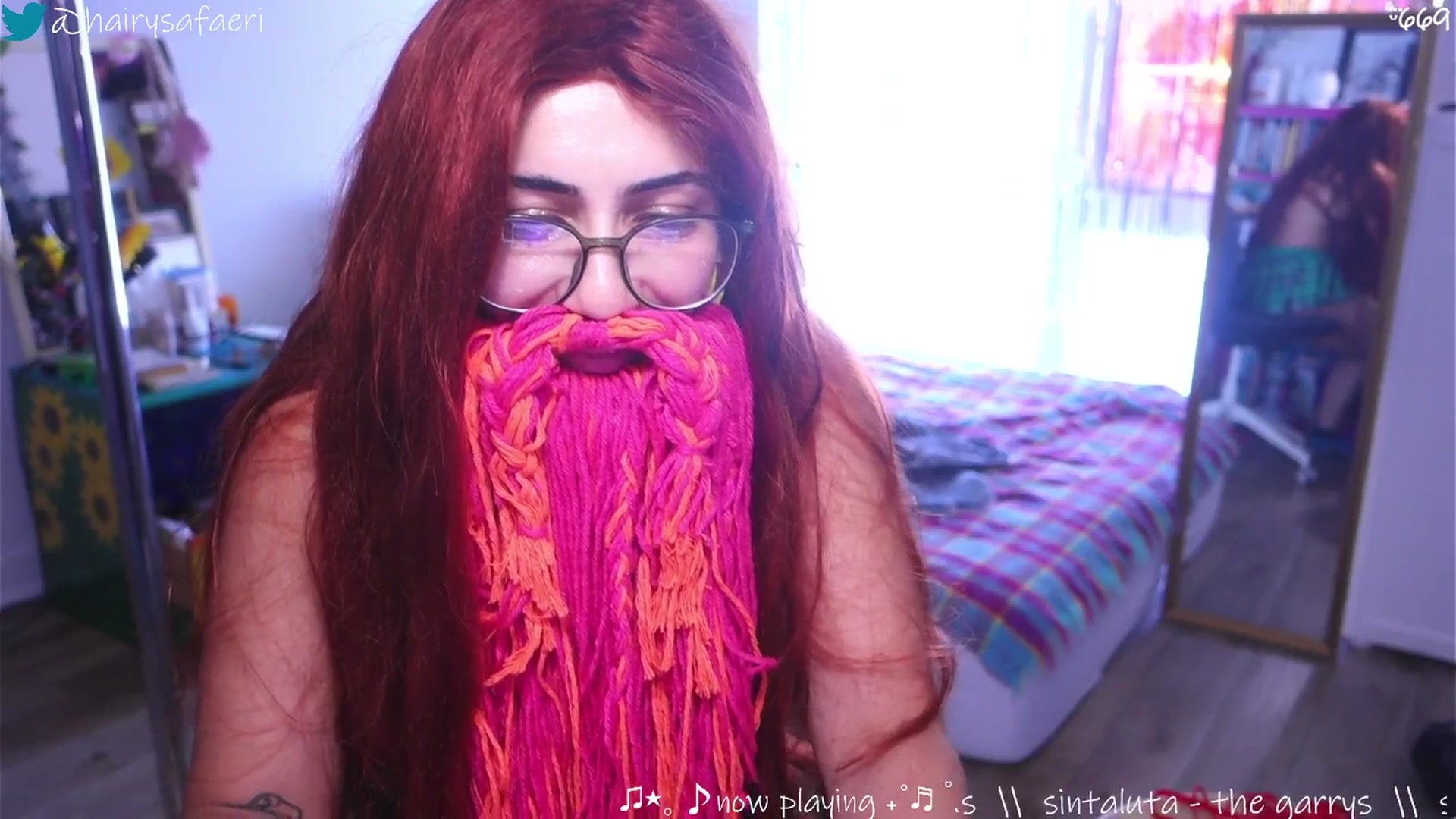 Gallery image thumbnail from HairySafaeri's myfreecams stream on, 08/21/2025, 21:32 image 9 of 20