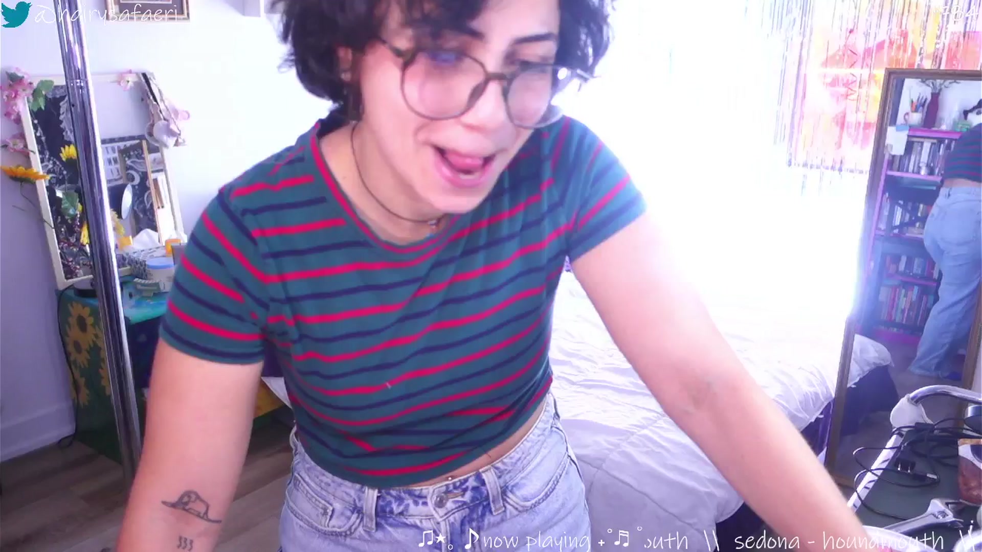 Gallery image thumbnail from HairySafaeri's myfreecams stream on, 09/10/2025, 18:14 image 12 of 20