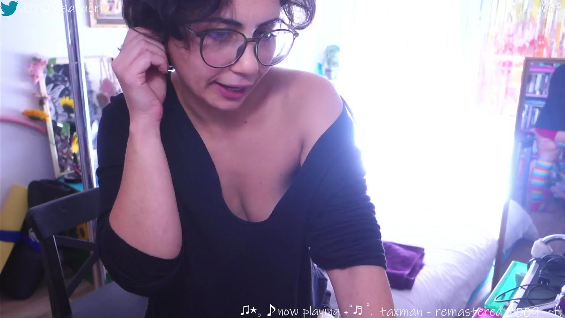 Gallery image thumbnail from HairySafaeri's myfreecams stream on, 09/19/2025, 15:58 image 7 of 20