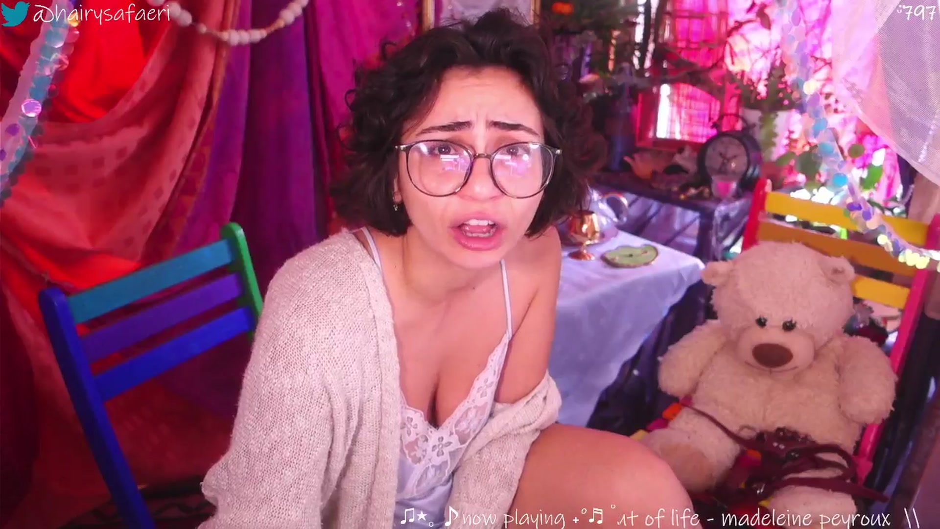 Gallery image thumbnail from HairySafaeri's myfreecams stream on, 09/24/2025, 14:53 image 16 of 20