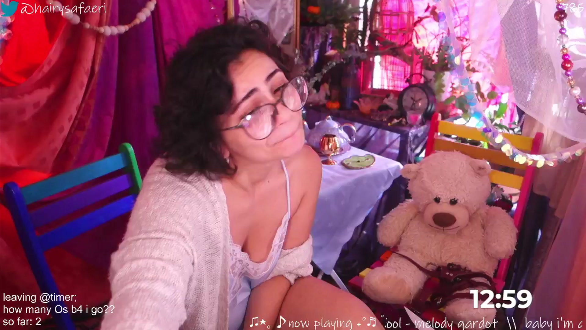 Gallery image thumbnail from HairySafaeri's myfreecams stream on, 09/24/2025, 16:23 image 17 of 20