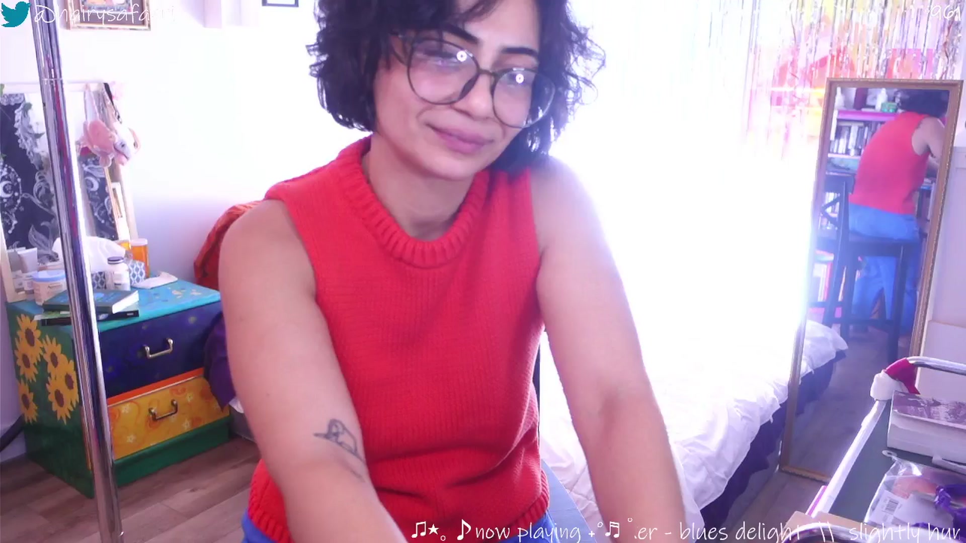 Gallery image thumbnail from HairySafaeri's myfreecams stream on, 09/30/2025, 16:16 image 4 of 20