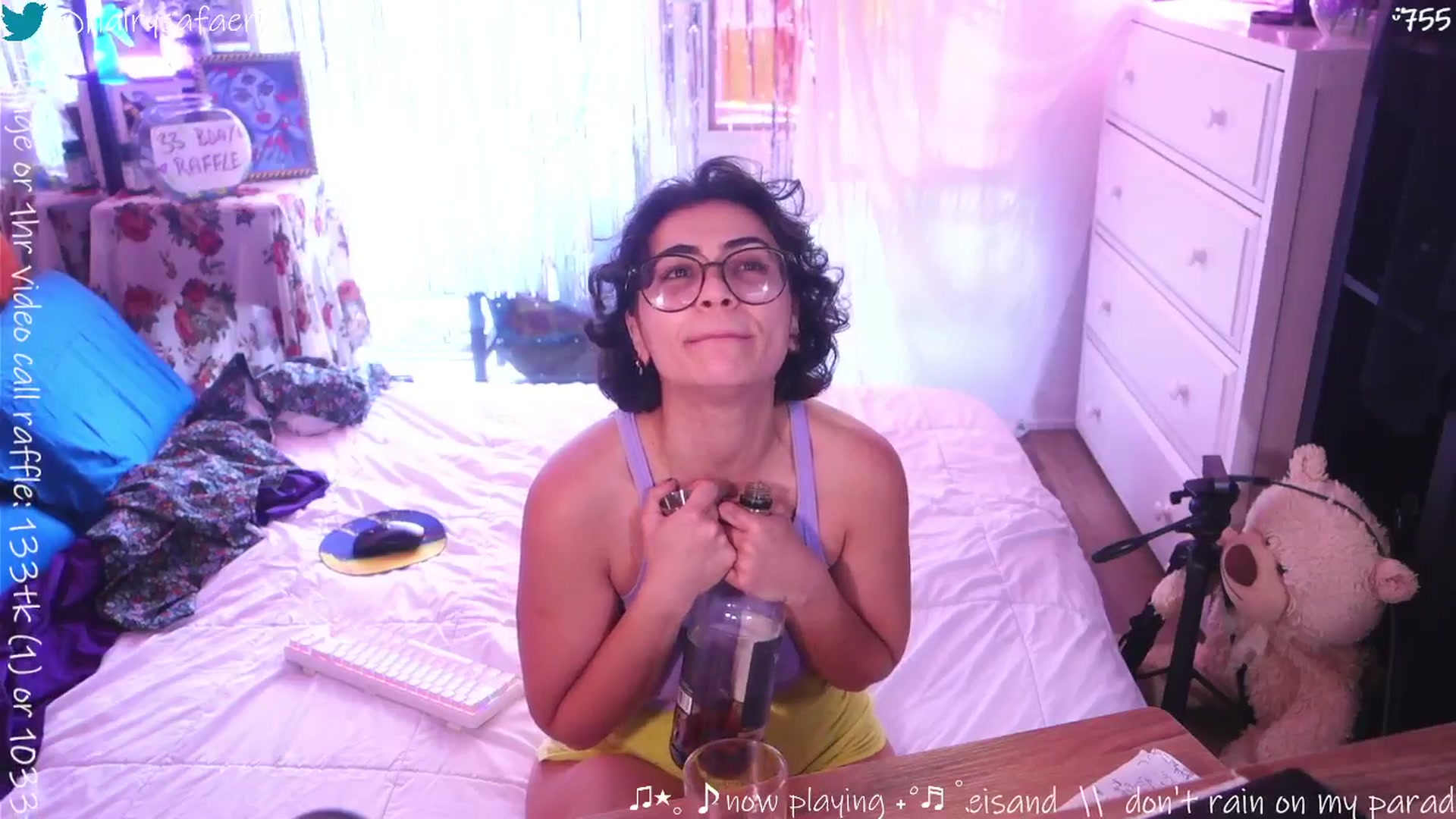 Gallery image thumbnail from HairySafaeri's myfreecams stream on, 10/06/2025, 20:16 image 8 of 20
