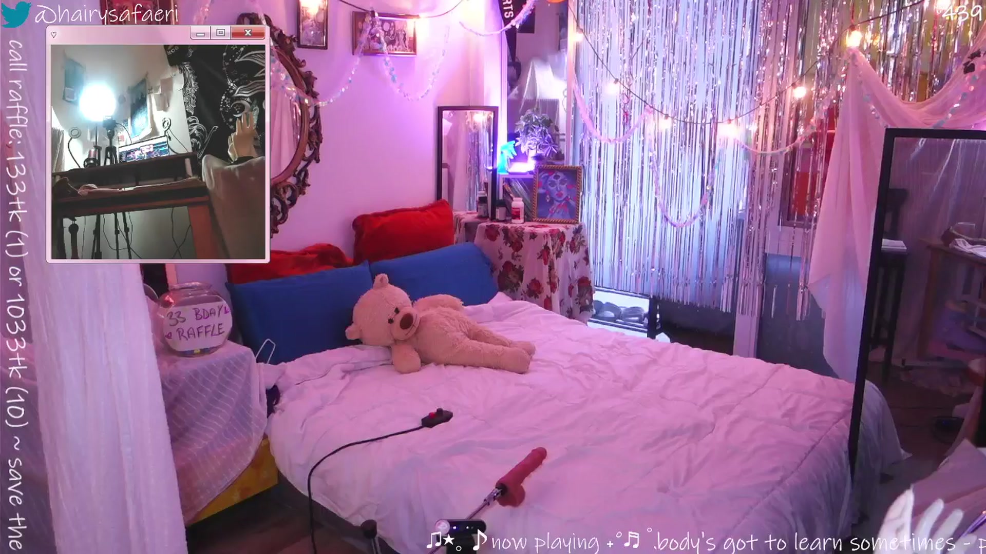 Gallery image thumbnail from HairySafaeri's myfreecams stream on, 10/07/2025, 22:01 image 20 of 20