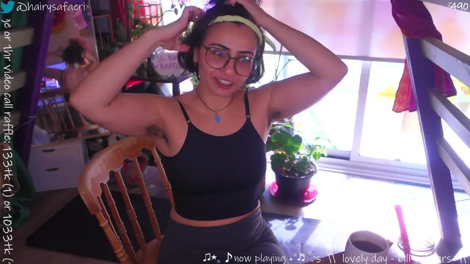 Gallery image thumbnail from HairySafaeri's myfreecams stream on, 10/08/2025, 17:43 image 5 of 20