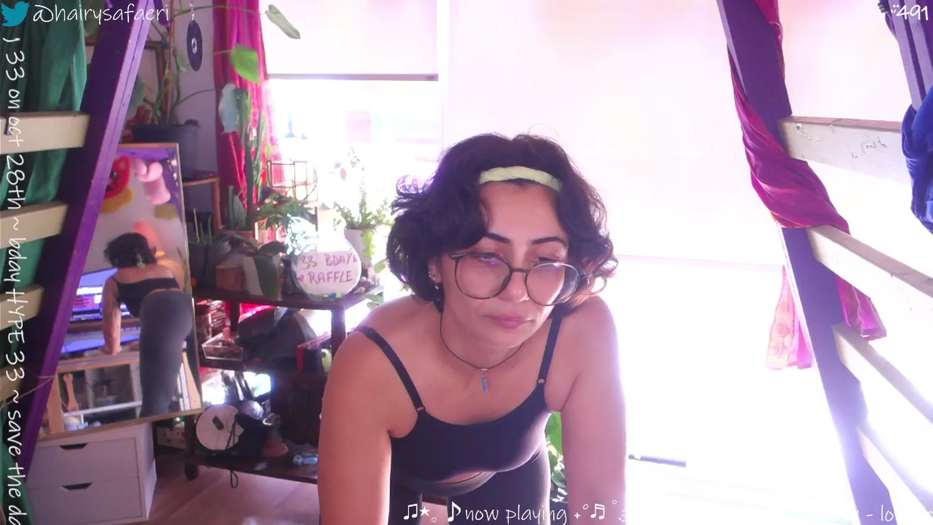 Gallery image thumbnail from HairySafaeri's myfreecams stream on, 10/08/2025, 17:43 image 11 of 20