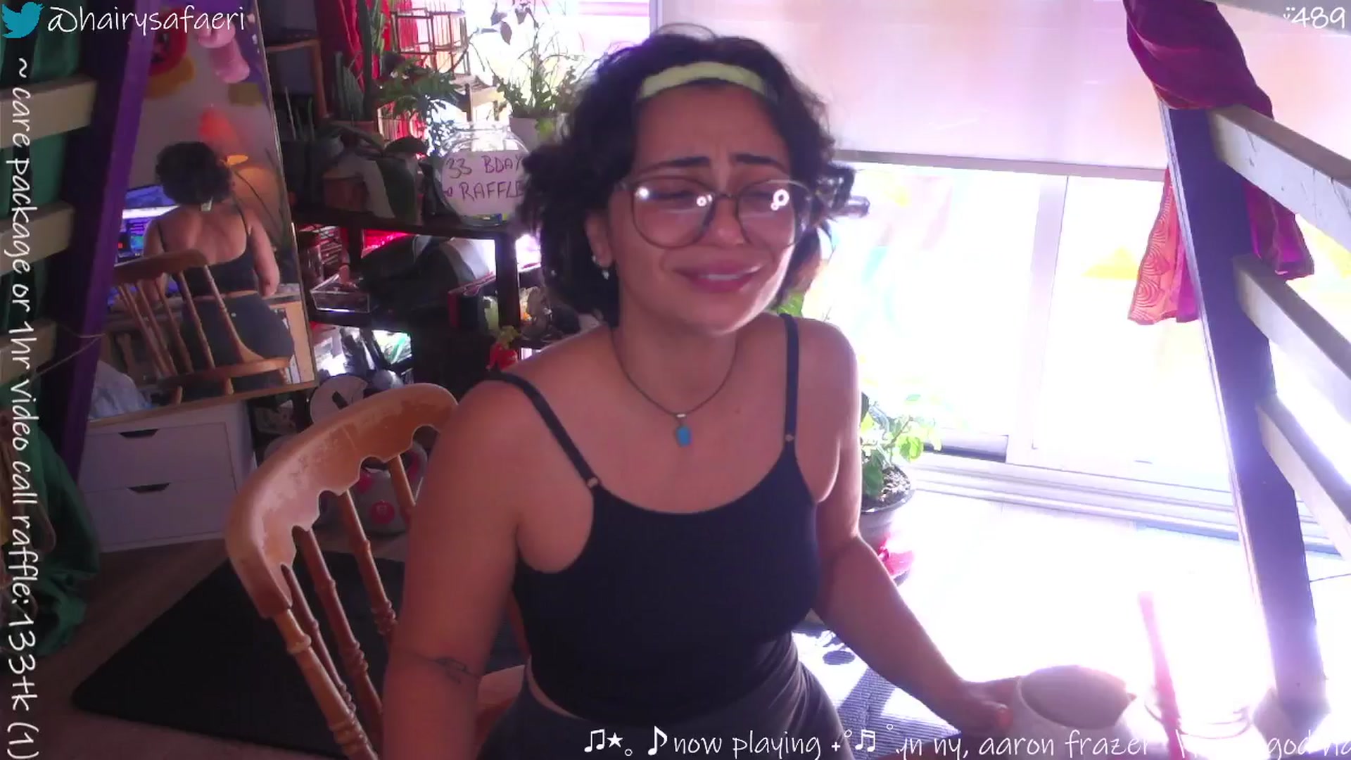 Gallery image thumbnail from HairySafaeri's myfreecams stream on, 10/08/2025, 17:43 image 4 of 20