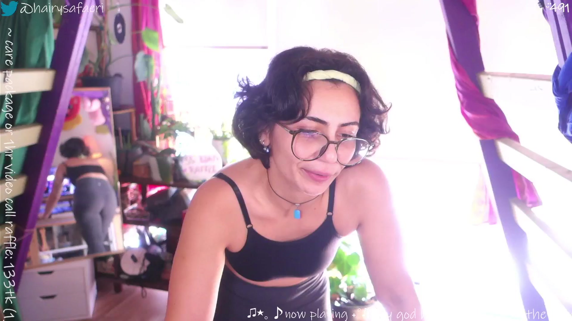 Gallery image thumbnail from HairySafaeri's myfreecams stream on, 10/08/2025, 17:43 image 17 of 20