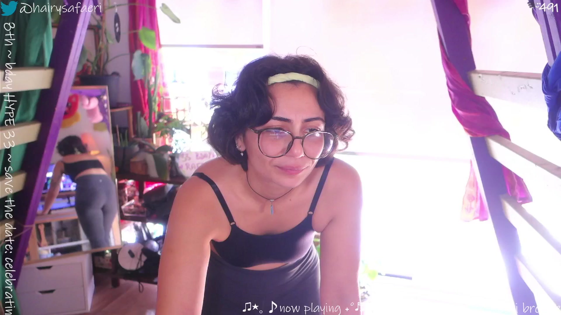 Gallery image thumbnail from HairySafaeri's myfreecams stream on, 10/08/2025, 17:43 image 12 of 20