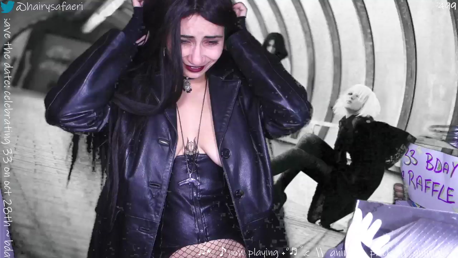Gallery image thumbnail from HairySafaeri's myfreecams stream on, 10/10/2025, 03:06 image 10 of 20