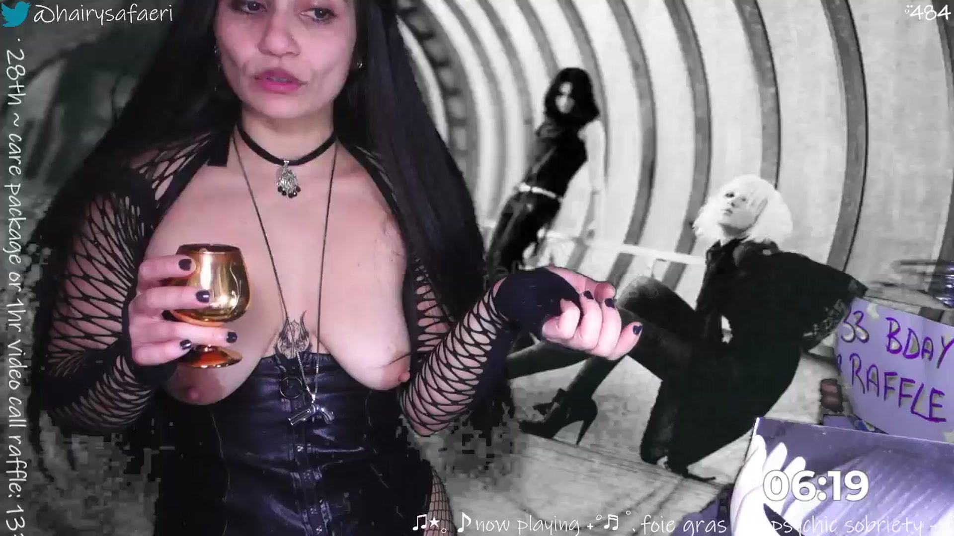 Gallery image thumbnail from HairySafaeri's myfreecams stream on, 10/10/2025, 03:06 image 20 of 20