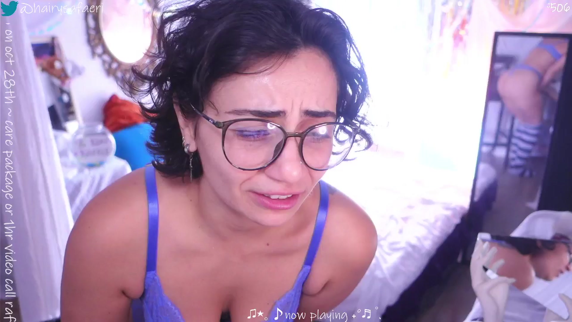 Gallery image thumbnail from HairySafaeri's myfreecams stream on, 10/10/2025, 17:17 image 6 of 20