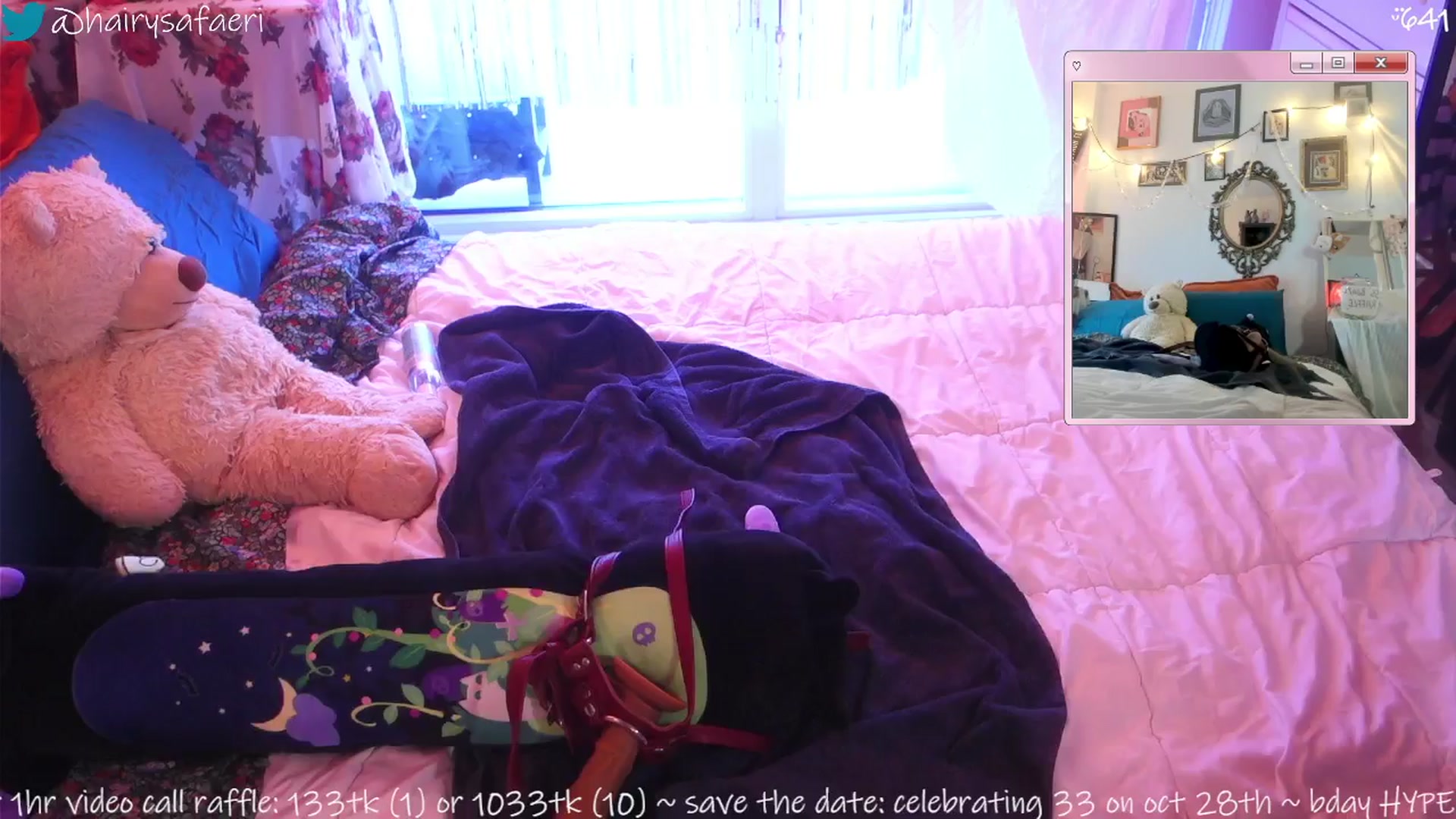 Gallery image thumbnail from HairySafaeri's myfreecams stream on, 10/15/2025, 20:21 image 20 of 20