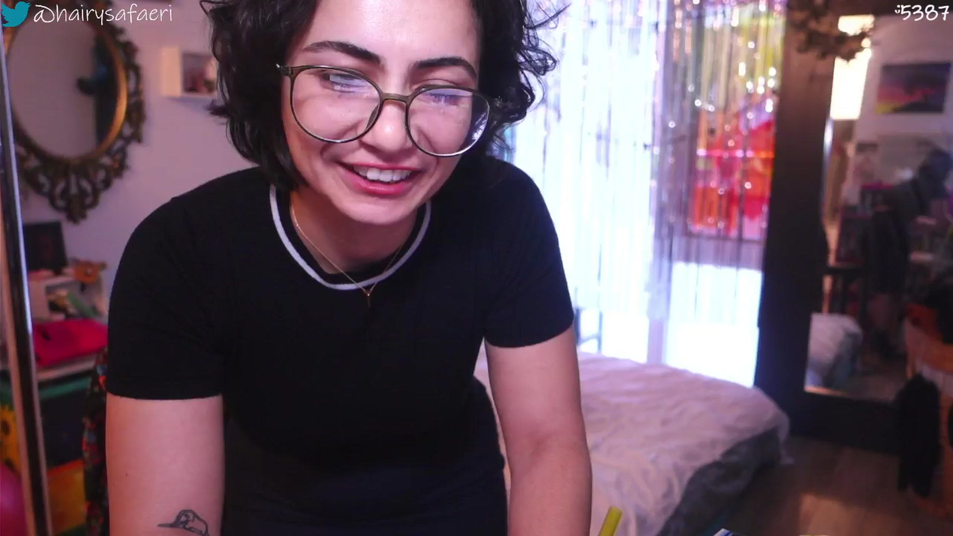 Gallery image thumbnail from HairySafaeri's myfreecams stream on, 11/03/2025, 16:54 image 2 of 20