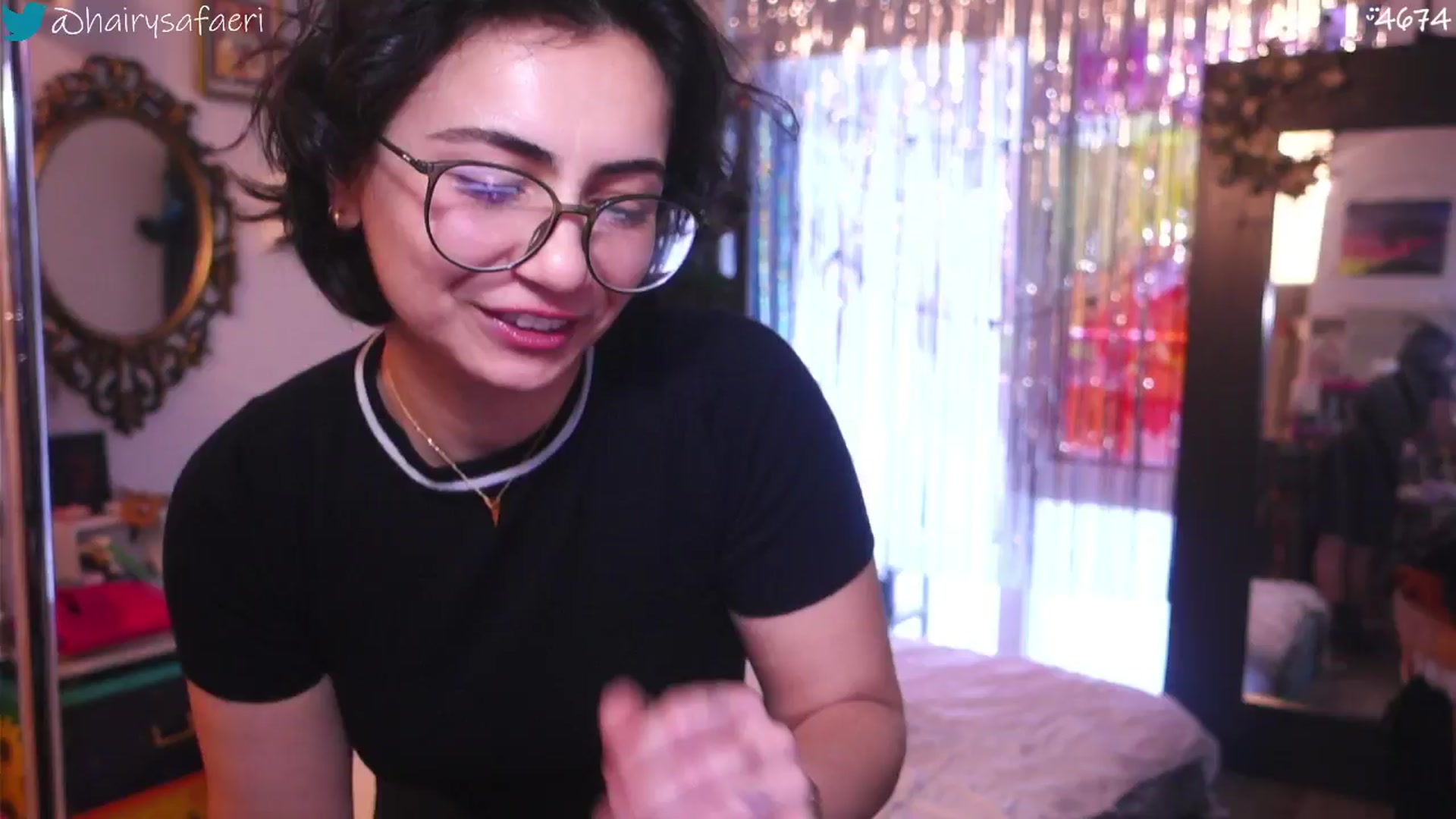 Gallery image thumbnail from HairySafaeri's myfreecams stream on, 11/03/2025, 16:54 image 13 of 20