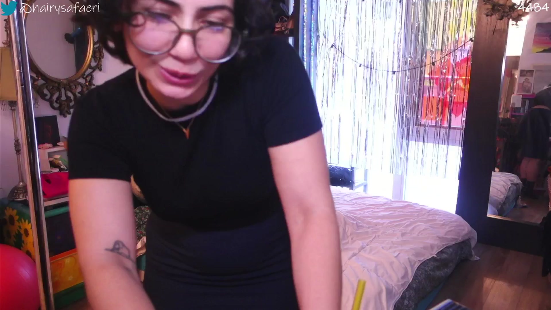 Gallery image thumbnail from HairySafaeri's myfreecams stream on, 11/03/2025, 16:54 image 19 of 20