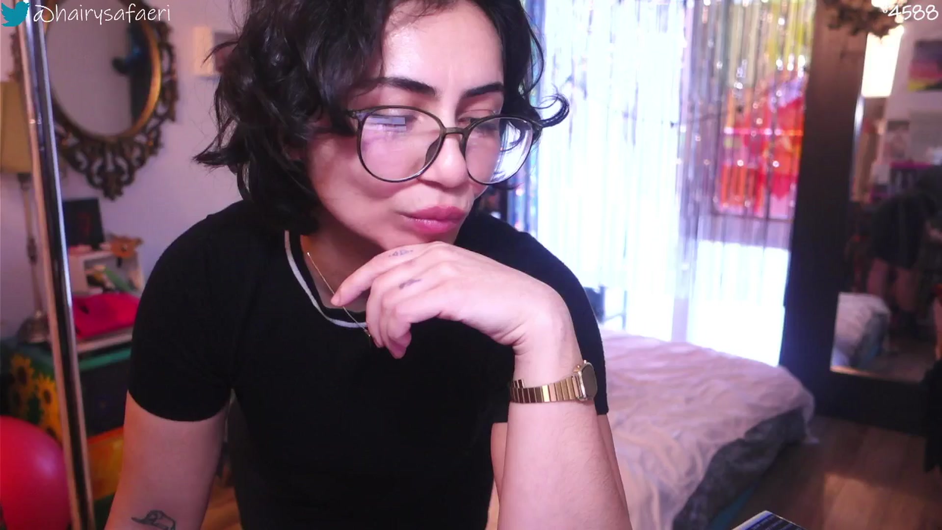 Gallery image thumbnail from HairySafaeri's myfreecams stream on, 11/03/2025, 16:54 image 17 of 20