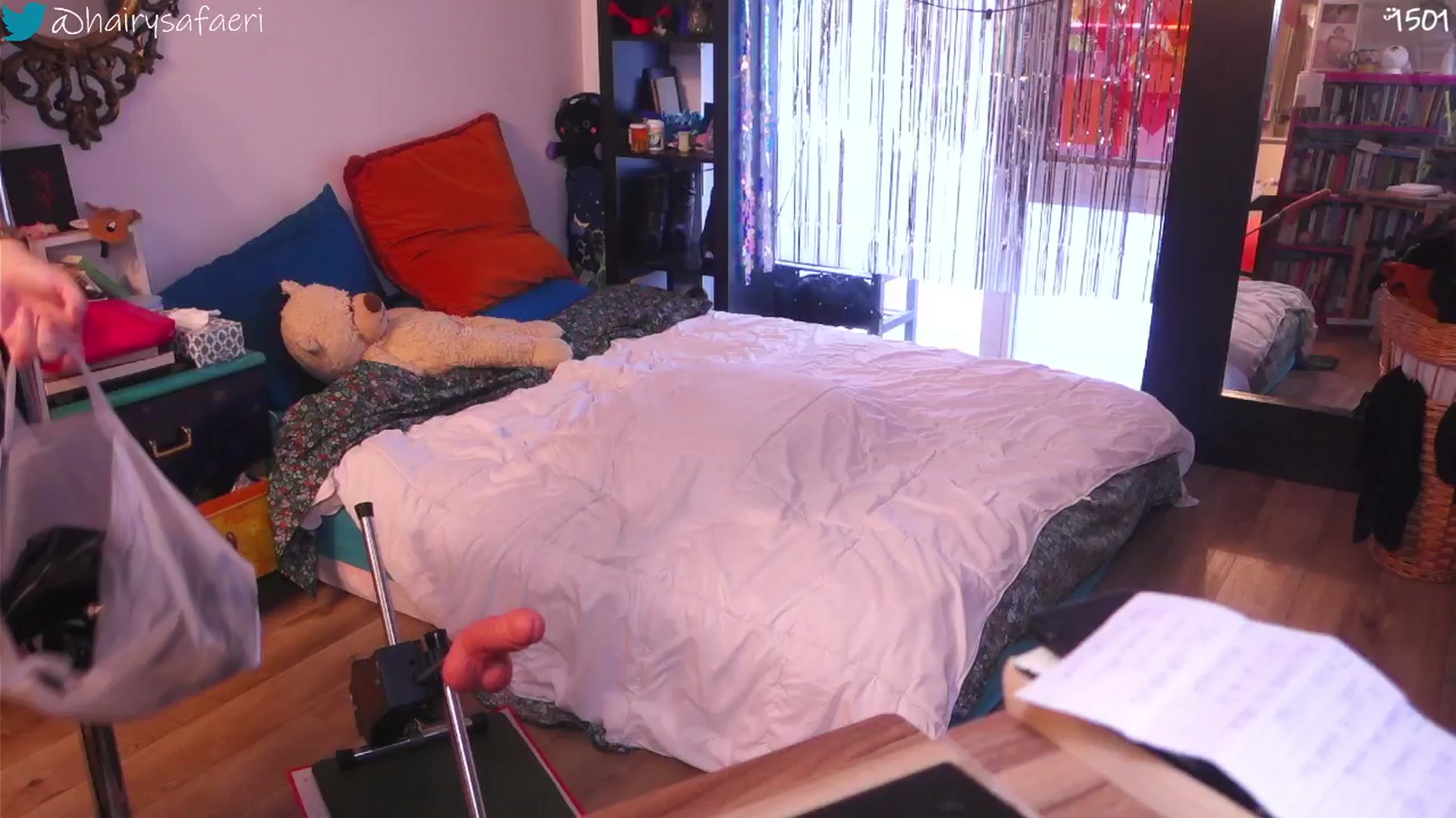 Gallery image thumbnail from HairySafaeri's myfreecams stream on, 11/03/2025, 18:12 image 17 of 20