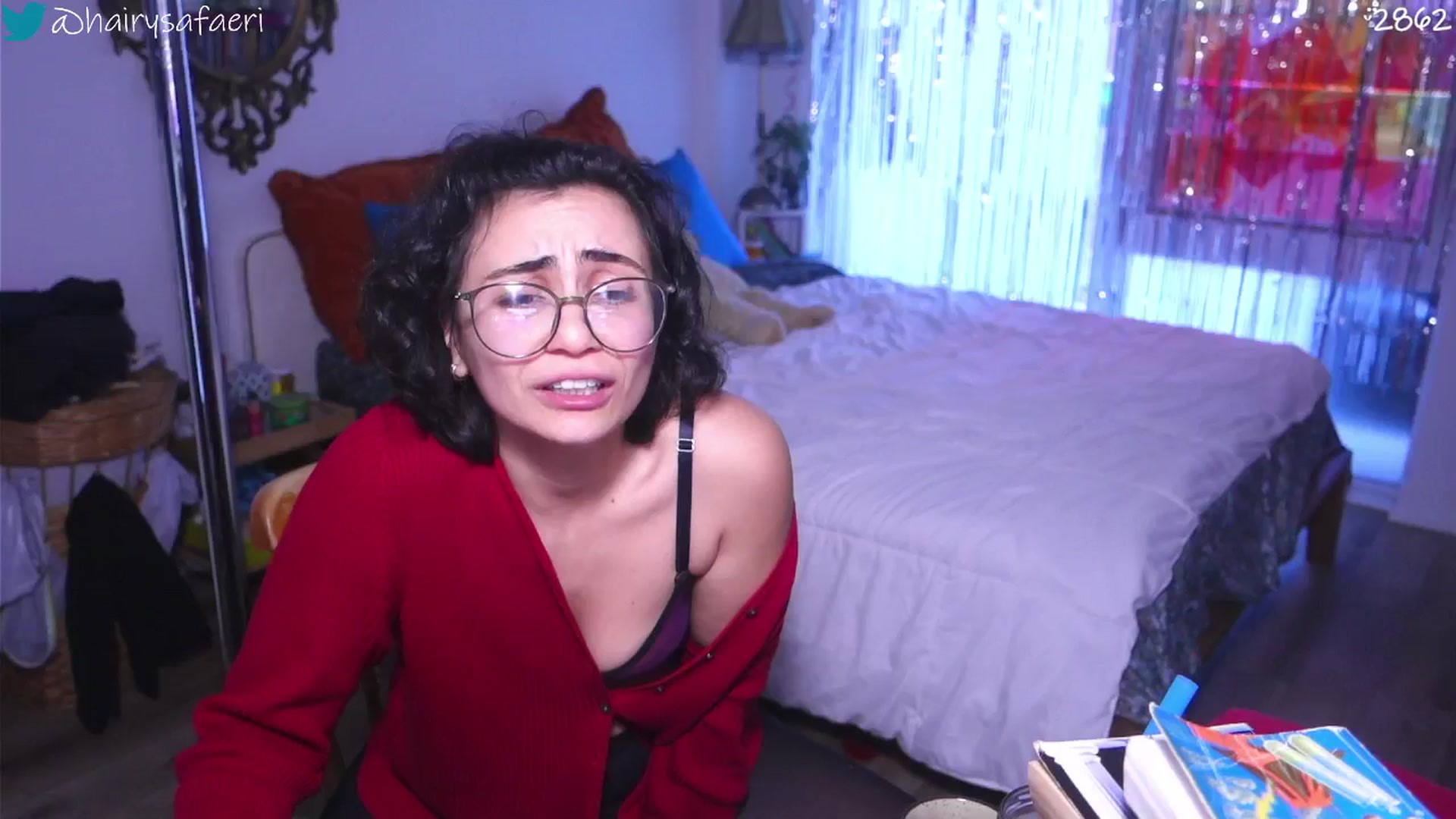 Gallery image thumbnail from HairySafaeri's myfreecams stream on, 12/05/2025, 23:17 image 9 of 20