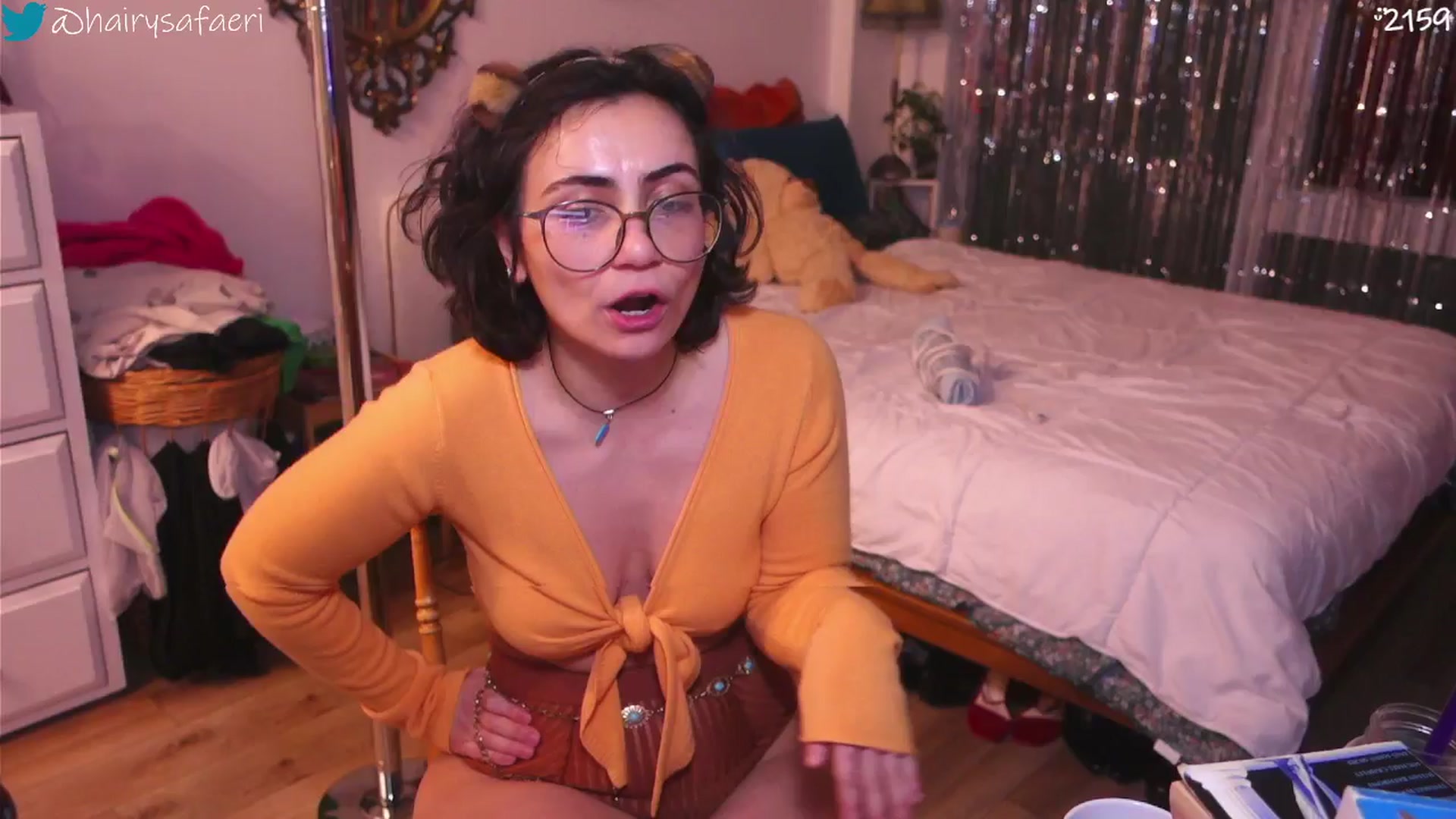Gallery image thumbnail from HairySafaeri's myfreecams stream on, 12/08/2025, 23:27 image 2 of 20
