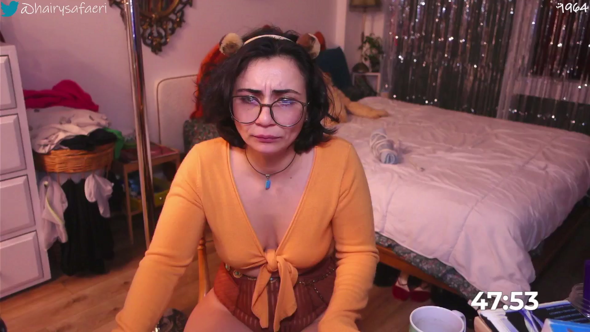 Gallery image thumbnail from HairySafaeri's myfreecams stream on, 12/08/2025, 23:27 image 13 of 20