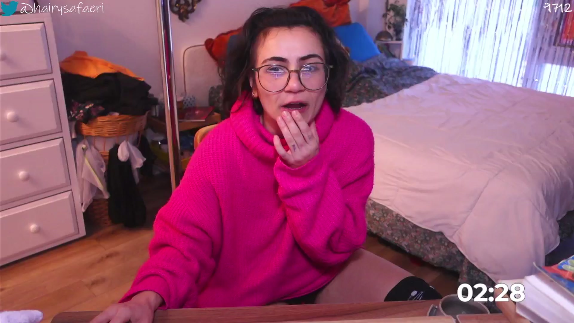 Gallery image thumbnail from HairySafaeri's myfreecams stream on, 12/09/2025, 18:07 image 11 of 20