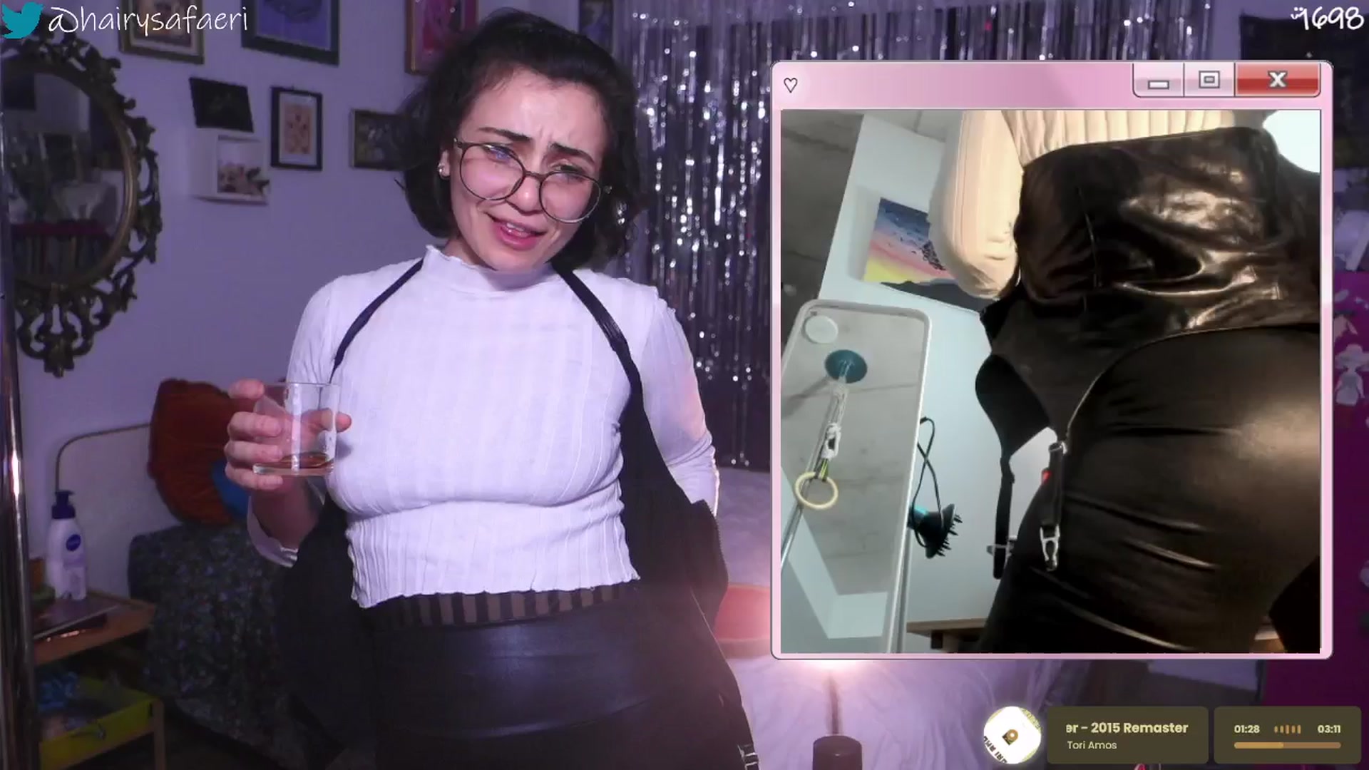 Gallery image thumbnail from HairySafaeri's myfreecams stream on, 12/12/2025, 23:55 image 1 of 20