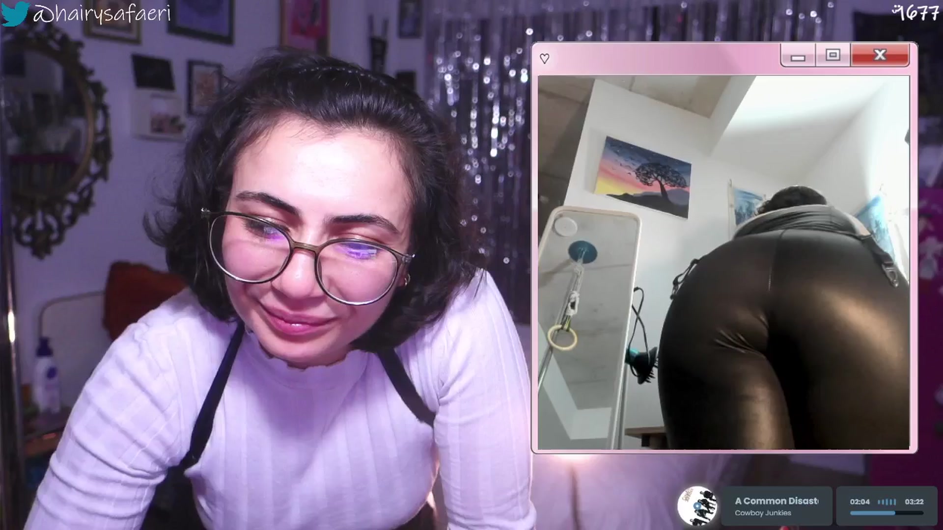 Gallery image thumbnail from HairySafaeri's myfreecams stream on, 12/12/2025, 23:55 image 4 of 20