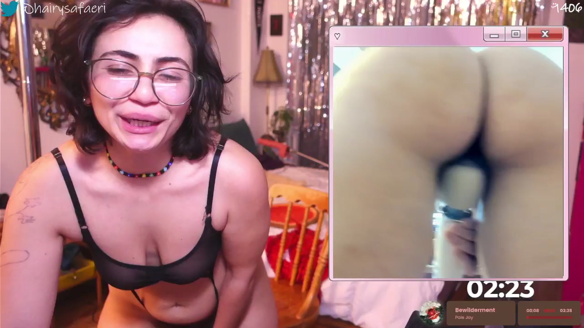 Gallery image thumbnail from HairySafaeri's myfreecams stream on, 12/17/2025, 22:28 image 18 of 20