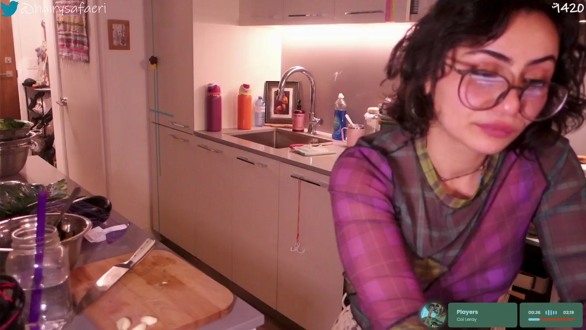 Gallery image thumbnail from HairySafaeri's myfreecams stream on, 12/18/2025, 20:59 image 17 of 20