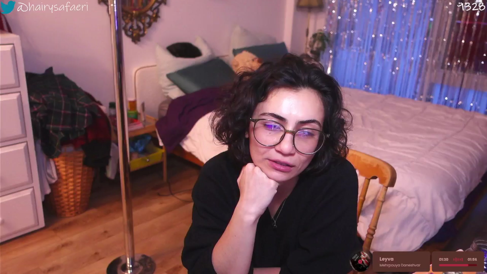 Gallery image thumbnail from HairySafaeri's myfreecams stream on, 12/19/2025, 21:38 image 1 of 20