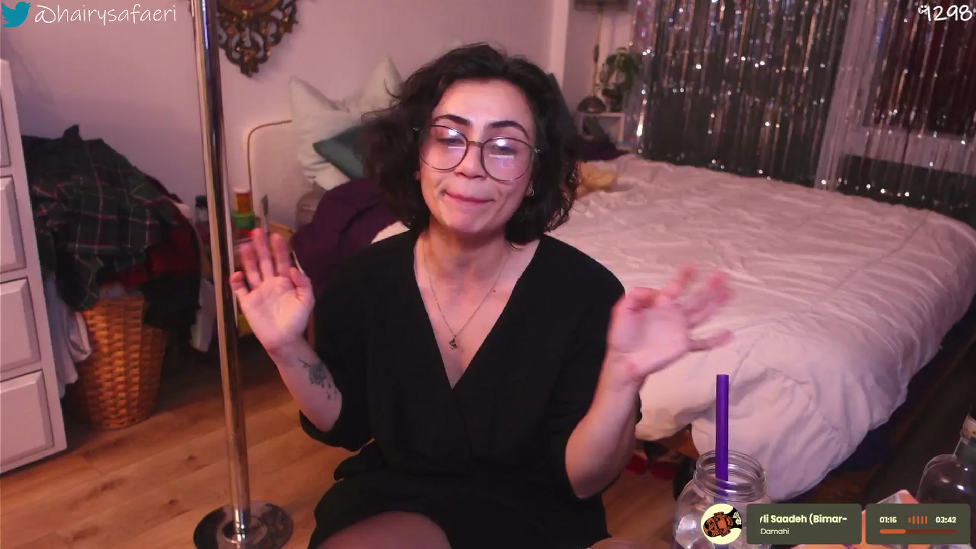 Gallery image thumbnail from HairySafaeri's myfreecams stream on, 12/20/2025, 24:00 image 5 of 20