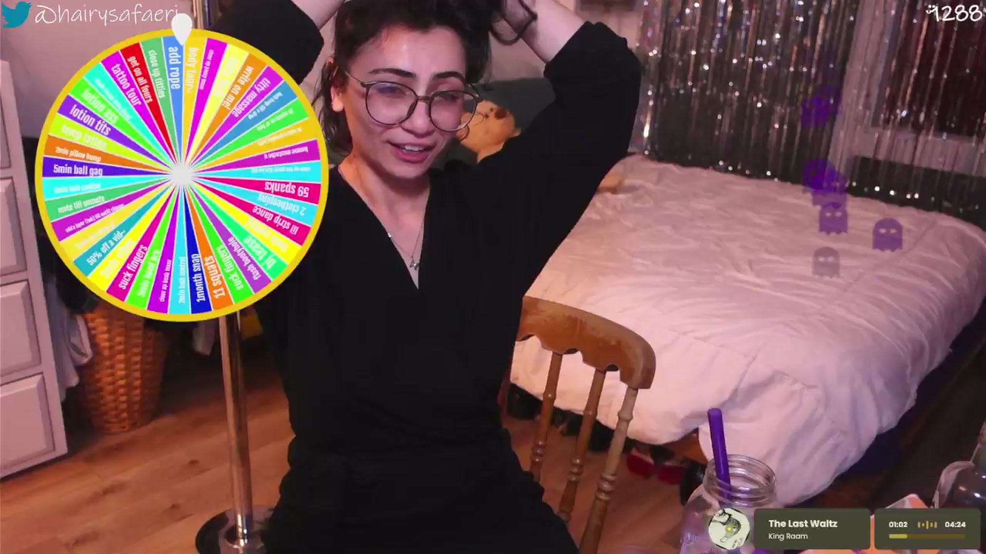 Gallery image thumbnail from HairySafaeri's myfreecams stream on, 12/20/2025, 24:00 image 9 of 20