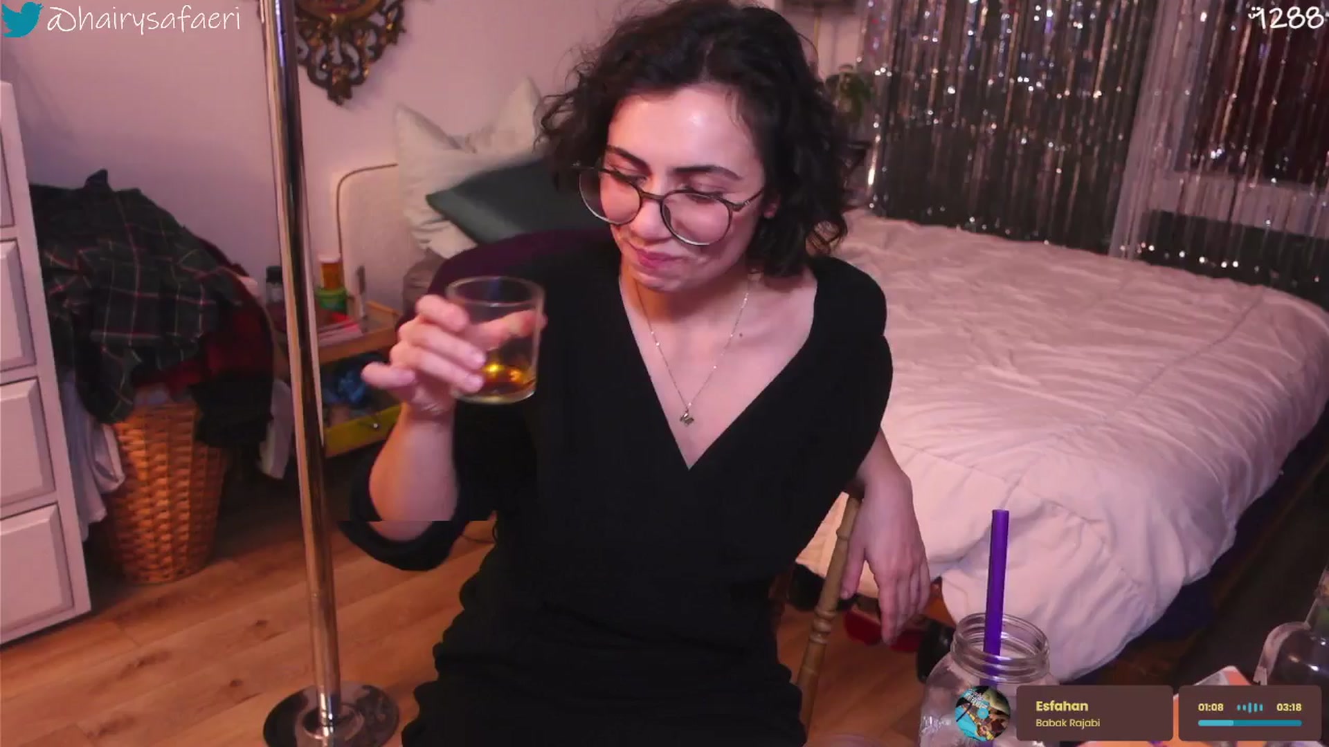 Gallery image thumbnail from HairySafaeri's myfreecams stream on, 12/20/2025, 24:00 image 6 of 20