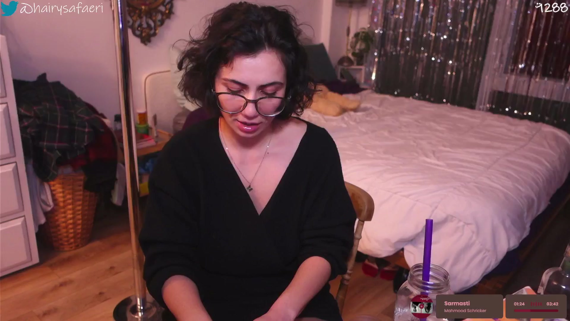 Gallery image thumbnail from HairySafaeri's myfreecams stream on, 12/20/2025, 24:00 image 7 of 20