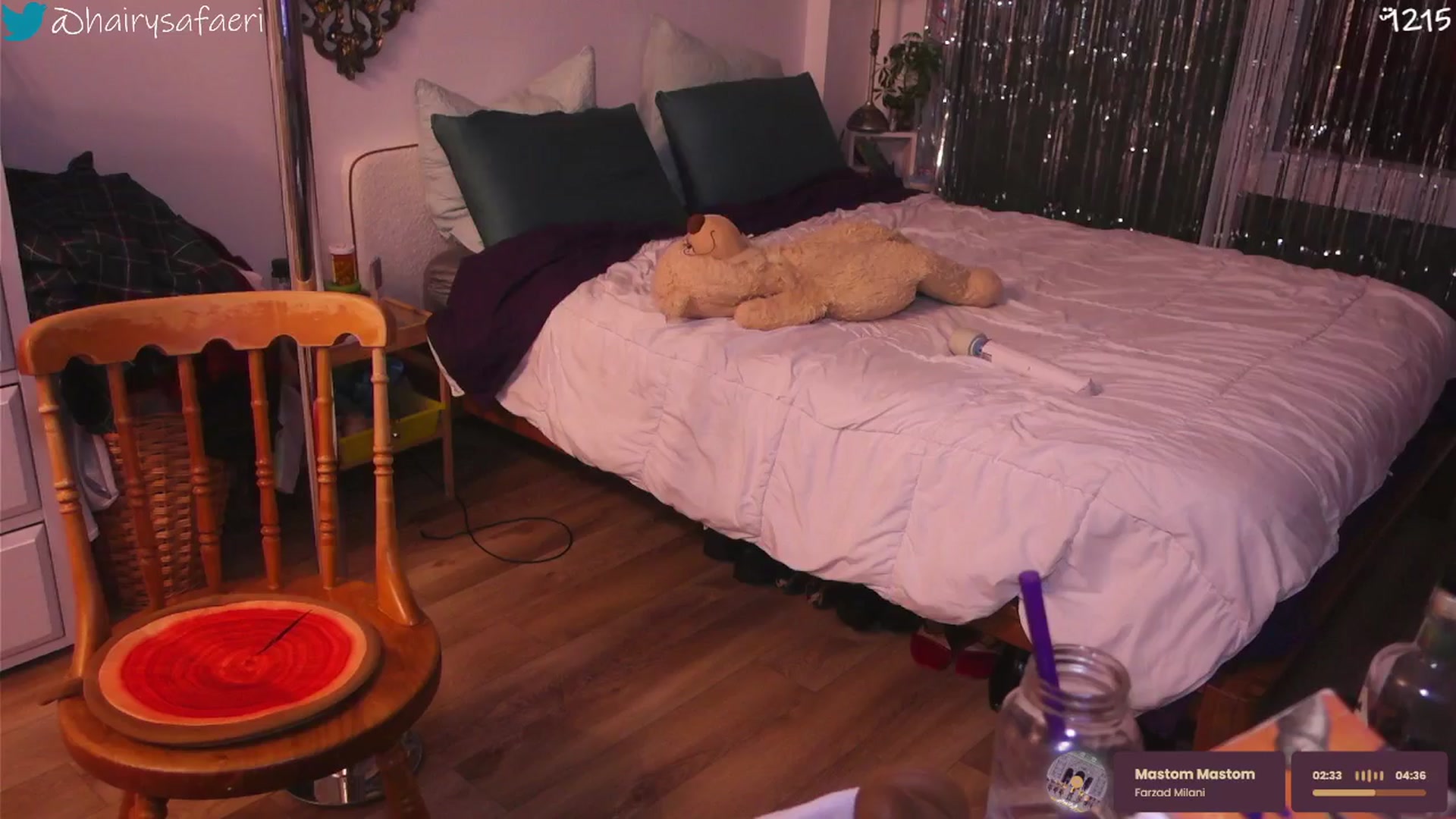 Gallery image thumbnail from HairySafaeri's myfreecams stream on, 12/20/2025, 24:46 image 17 of 20
