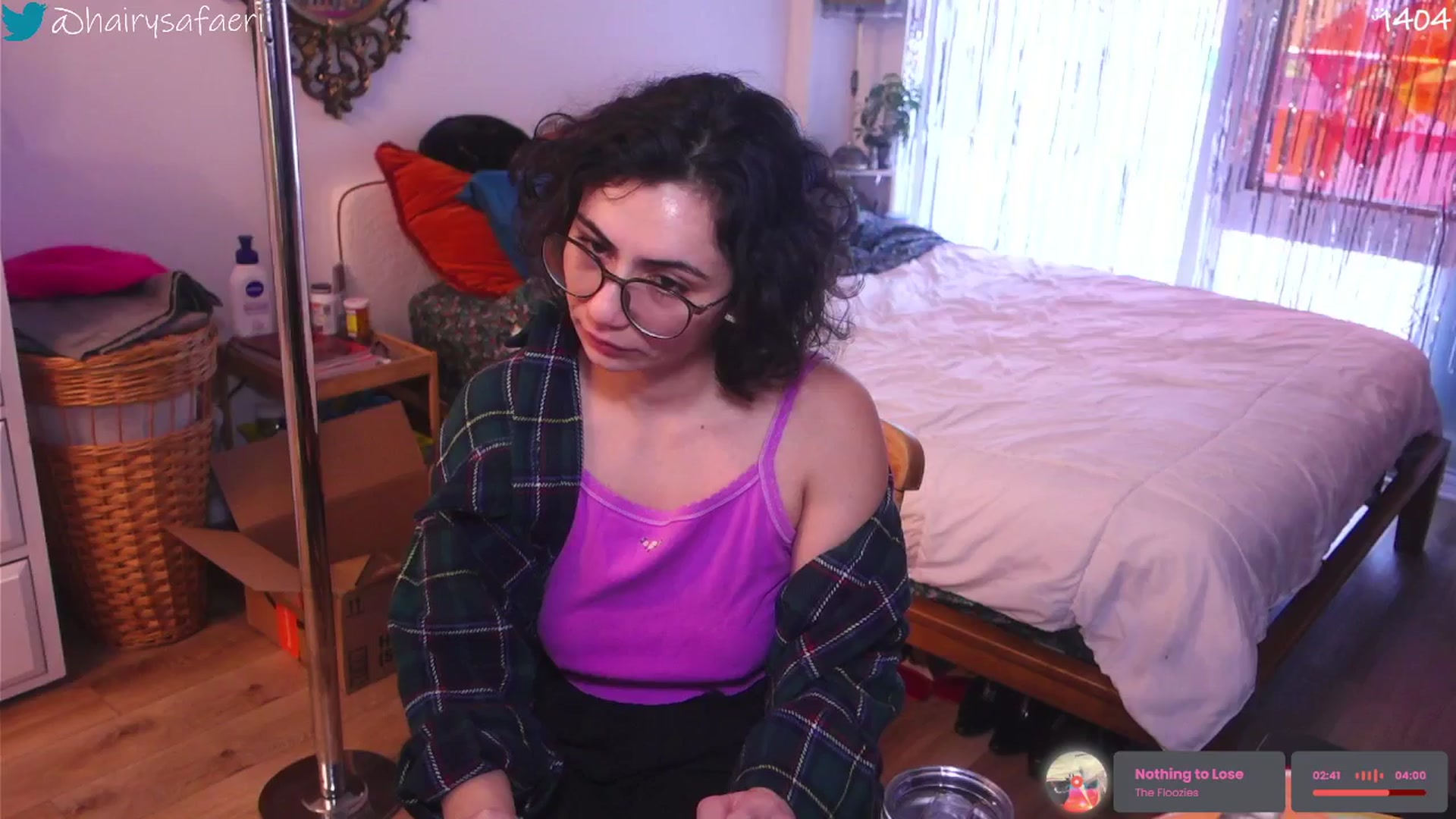 Gallery image thumbnail from HairySafaeri's myfreecams stream on, 12/29/2025, 19:18 image 5 of 20