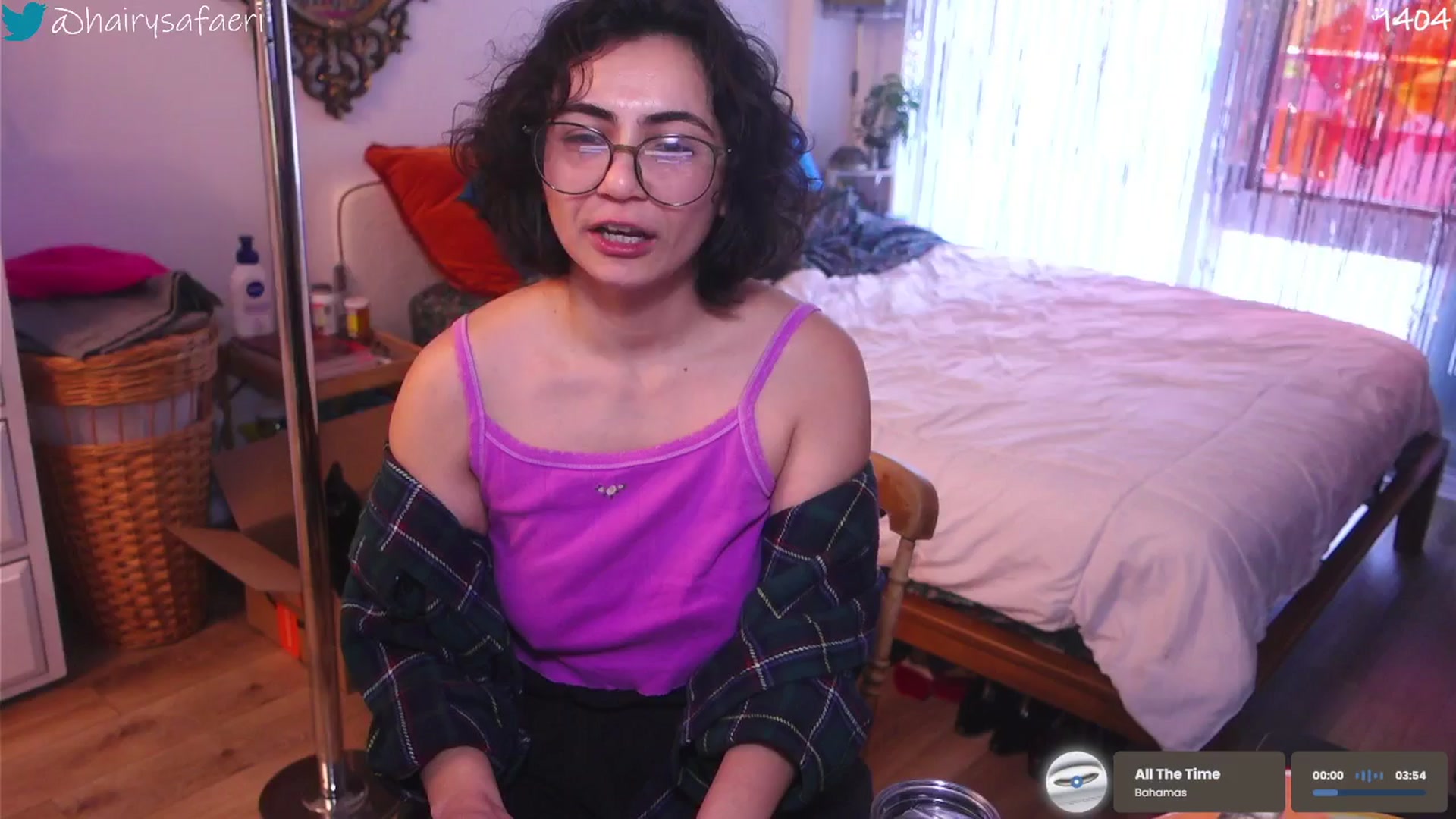 Gallery image thumbnail from HairySafaeri's myfreecams stream on, 12/29/2025, 19:18 image 3 of 20
