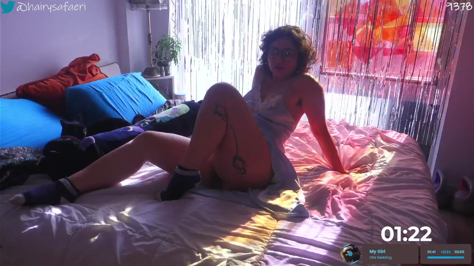 Gallery image thumbnail from HairySafaeri's myfreecams stream on, 01/09/2026, 17:47 image 4 of 20