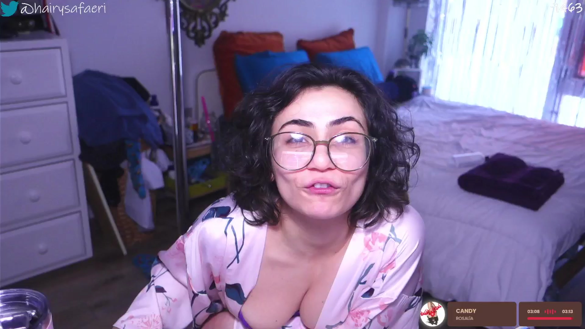 Gallery image thumbnail from HairySafaeri's myfreecams stream on, 01/14/2026, 18:16 image 16 of 20