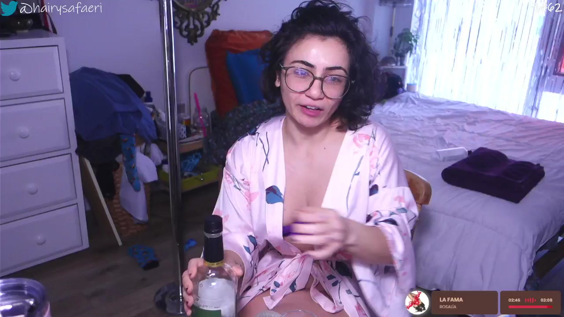 Gallery image thumbnail from HairySafaeri's myfreecams stream on, 01/14/2026, 18:16 image 20 of 20