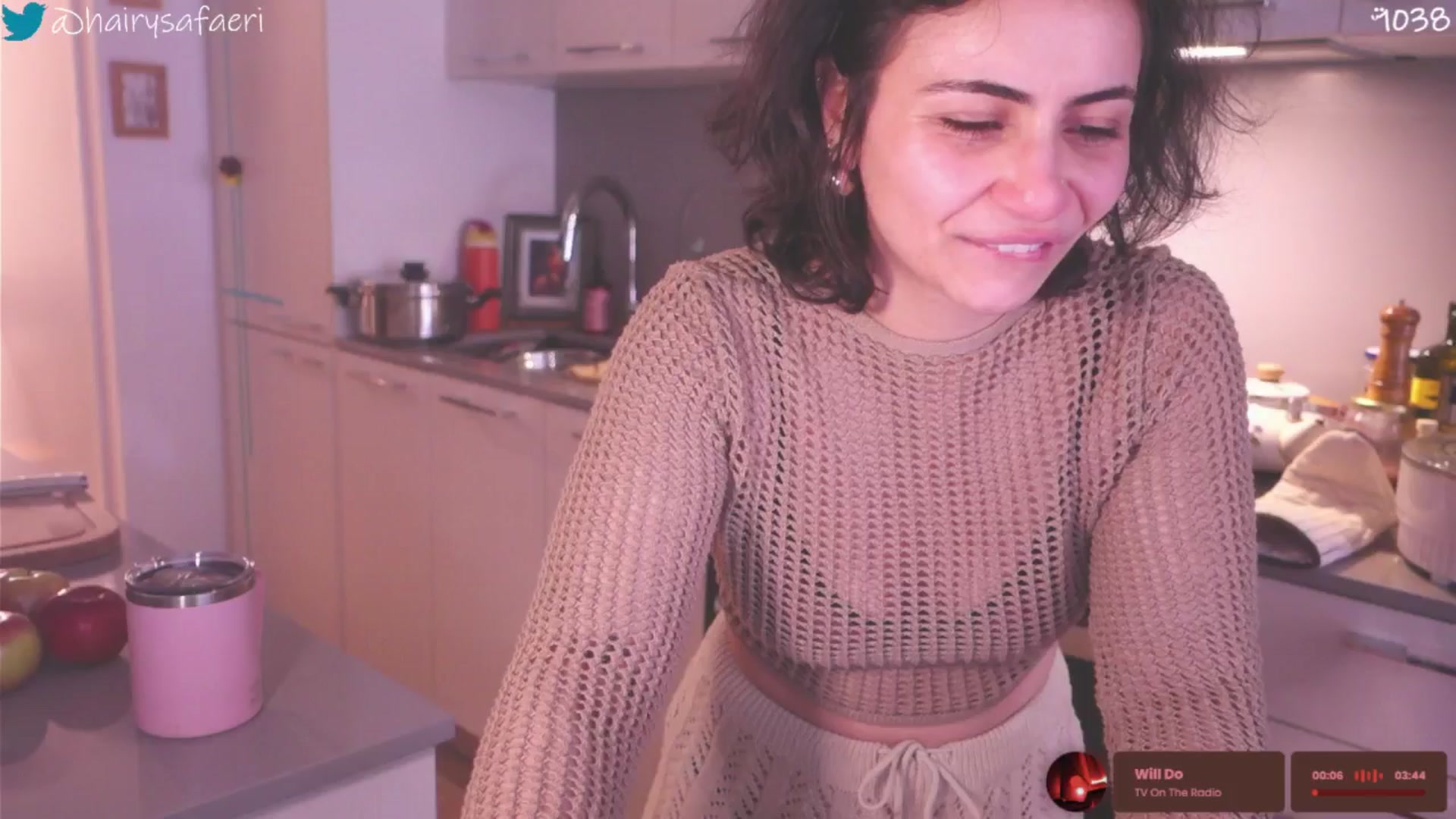 Gallery image thumbnail from HairySafaeri's myfreecams stream on, 02/05/2026, 18:40 image 15 of 20