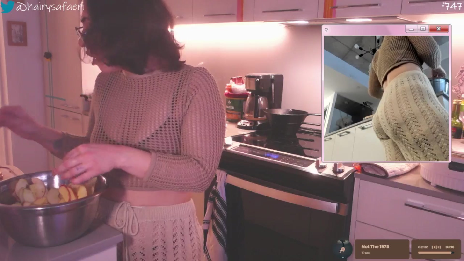 Gallery image thumbnail from HairySafaeri's myfreecams stream on, 02/05/2026, 21:51 image 15 of 20