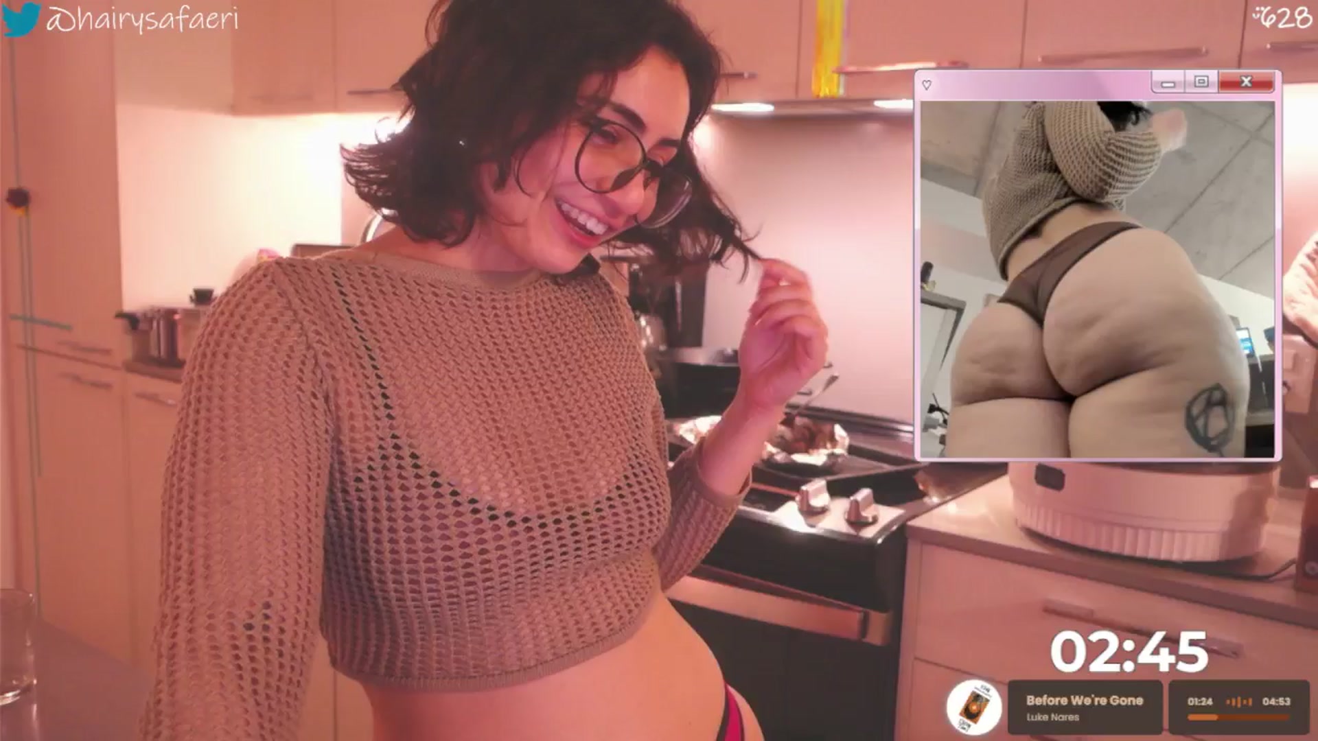 Gallery image thumbnail from HairySafaeri's myfreecams stream on, 02/05/2026, 22:28 image 14 of 20