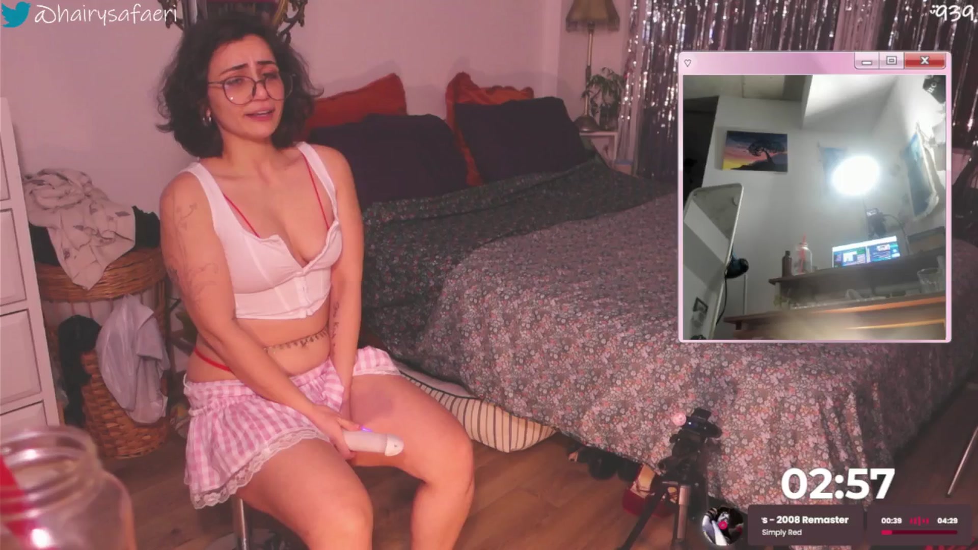 Gallery image thumbnail from HairySafaeri's myfreecams stream on, 02/13/2026, 24:34 image 6 of 20